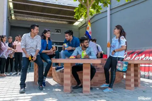 Canteen 